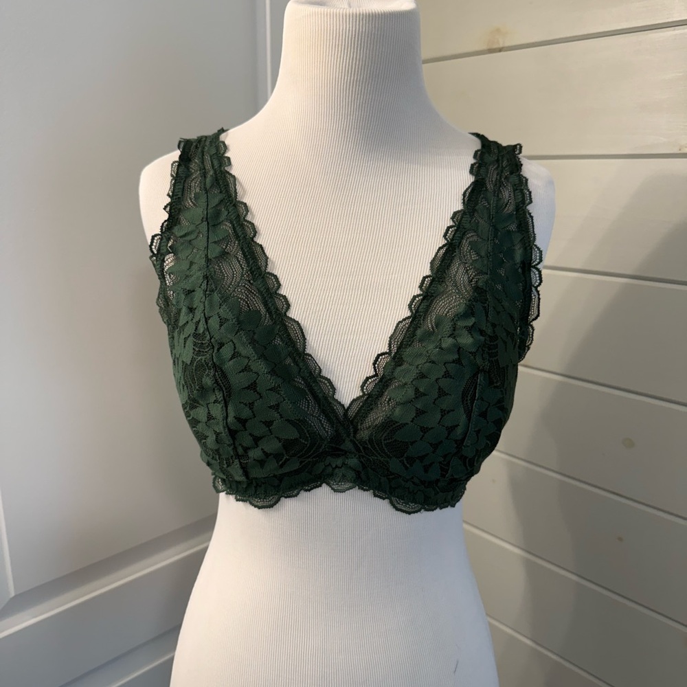 Aerie Dark Green Lace Bra with Deep V back